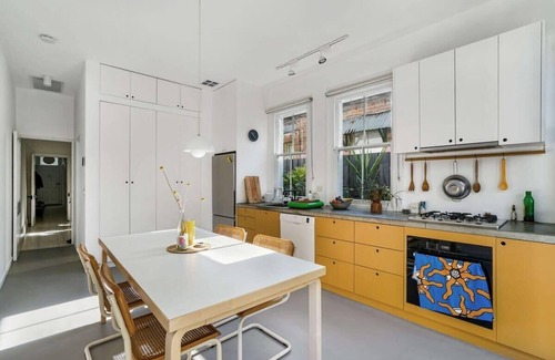 Fitzroy North House | A Designer Terrace House by Edinburgh Gardens