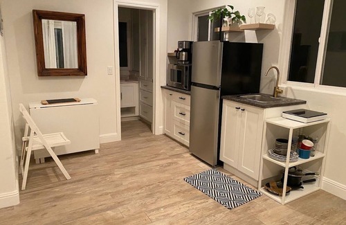 Leucadia Apartment | A Dream Beach Vacation- Walk to the beach! The Little Rea House