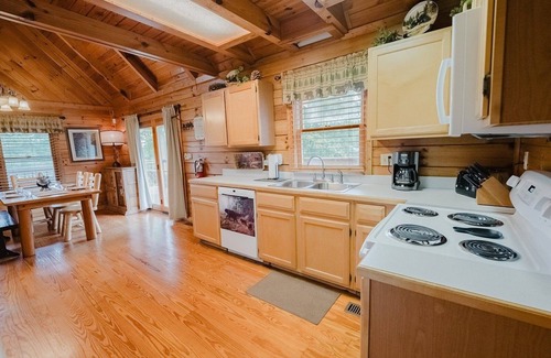 Wears Valley Cabin | A Dream Come True 2 Bedroom Cabin by RedAwning