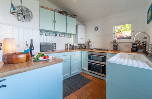 Coverack House | A dream seaside escape perfect for taking in the beauty of the Cornish coastline