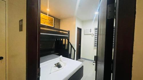Bacolod Bed & Breakfast | A&E Apartelle