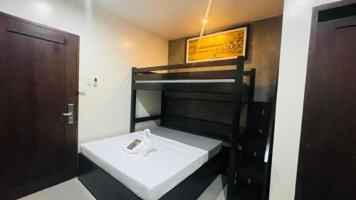 Bacolod Bed & Breakfast | A&E Apartelle