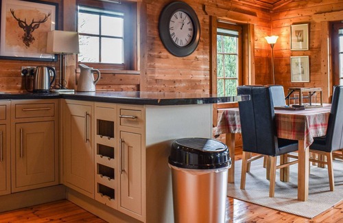 Exebridge Cottage | A fabulous lodge, perfect for couples or a family to enjoy.
