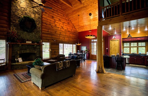 Johnson City Cabin | A few Sept/October dates are open-Riverfront-Watauga River-Trophy Section.