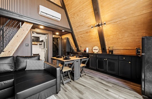 Hartford Cabin | A-Frame Cabin In Smoky Mountains