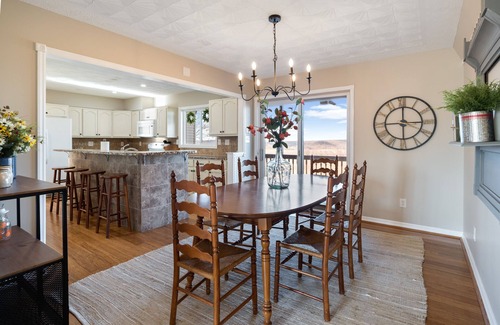 Taylorsville House | A-Framed View in Kentucky
