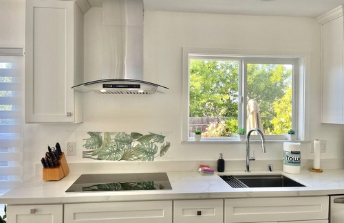 West San Jose House | A Gem! Executive Brand New Entire House close to Westfield & Apple Campus