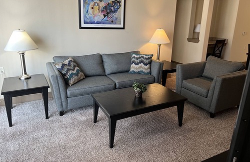 Mason Apartment | A Great hotel alternative! Everything you need, show up. Unpack!