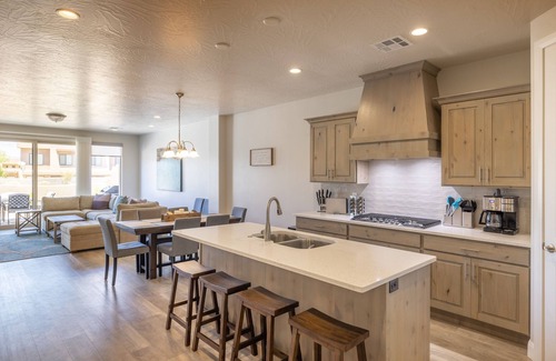 St. George Villa | A Green Escape at The Ledges Golf Club *Pet Friendly & Amenities Included!