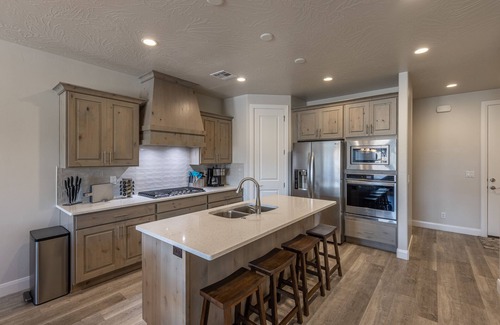 St. George Villa | A Green Escape at The Ledges Golf Club *Pet Friendly & Amenities Included!