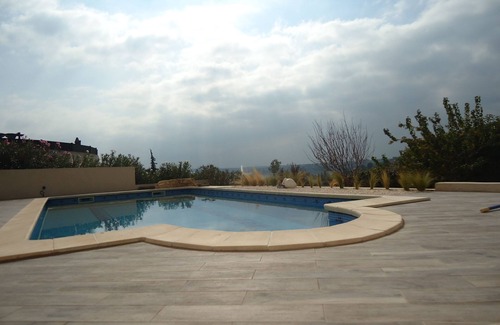 Istres House | A haven of peace nestled in the heart of Provence