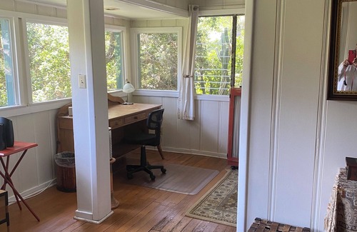 Beachwood Canyon House | A Hillside Piece of Heaven in the City