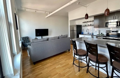 Downtown Omaha Apartment | A historic 1,200 square foot loft in the heart of the Old Market