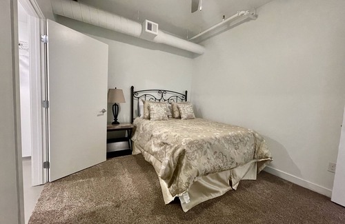 Downtown Omaha Apartment | A historic 900 square foot Atrium loft in the heart of the Old Market