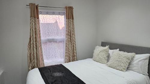 St Helens House | A home away- 2 bedrooms