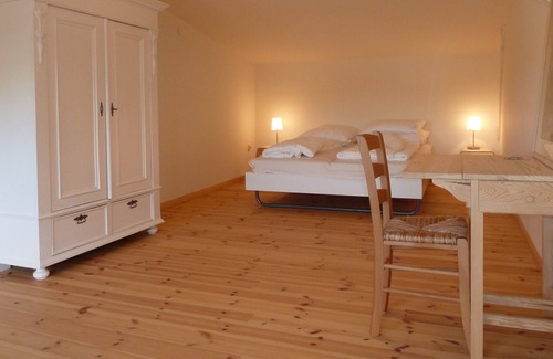 Steinberg House | A house in the village not far from the sea