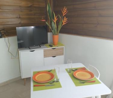 Sainte-Rose Apartment | A ka lémich