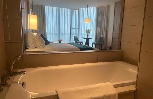 Ha Long Apartment | A La Carte Ha Long Bay - Sea View Apartment