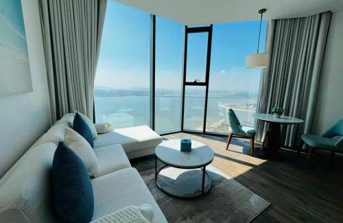 Ha Long Apartment | A La Carte Ha Long Bay - Sea View Apartment