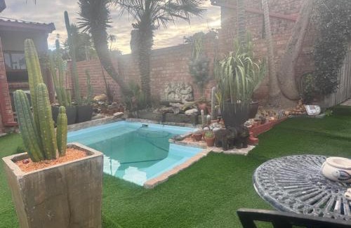 Walmer House | A La Martha's Air-Port Guest House