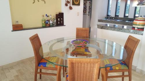 Puerto Juarez Apartment | A la Orilla del mar Puerto Juarez Cancun