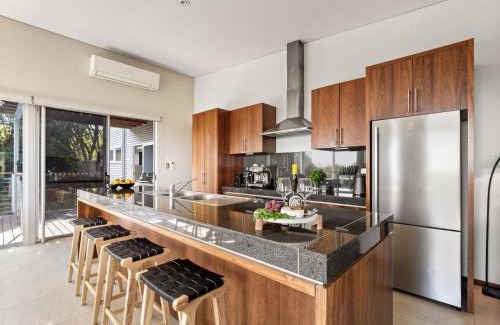 Gnarabup House | A La Plage Beach House