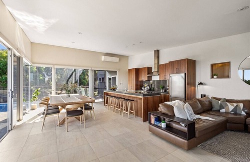 Gnarabup House | A La Plage | Ocean View Luxury | Family Friendly