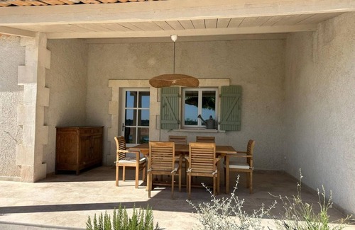 Paradou House | A little corner of paradise in Paradou