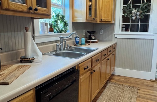 Fort Payne House | A little piece of "Heaven" at Layla's Heavenly Haven