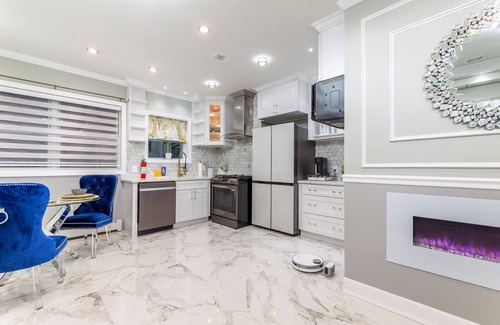 East Flatbush House | A Little Slice of Luxury