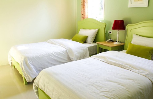 Downtown Krabi Hotel | A Little Villa