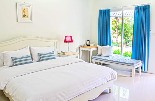 Downtown Krabi Hotel | A Little Villa