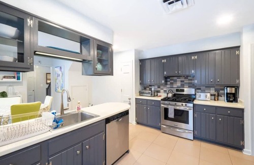 Rhinebeck House | A+ Location: Easy Access To Downtown & Outdoors