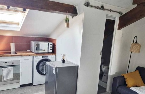Louis Bertrand-Mirabeau-Semard Apartment | A Louer Charmant Studio de 18m2 aux Portes de Paris