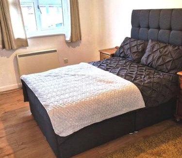 Colchester Apartment | A lovely and cosy 2 bedroom house