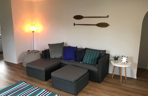 Parrearra House | A lovely beach retreat on the Sunshine Coast - walk to everything