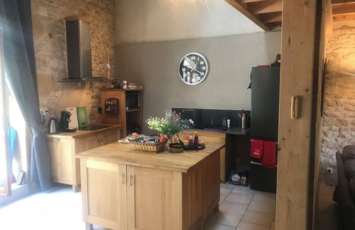 Fumel Cottage | A lovely cottage where guests are in a quiet place completely private.