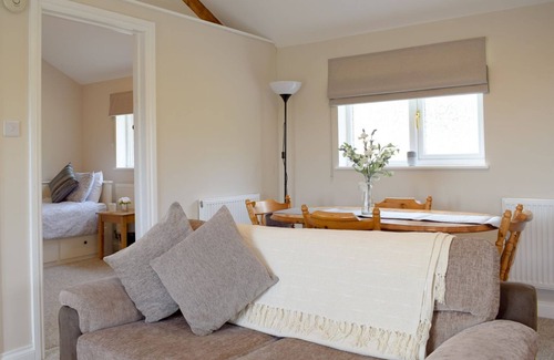 Billingsley Cottage | A lovingly furnished, detached lodge enjoying sweeping views of the surrounding countryside.