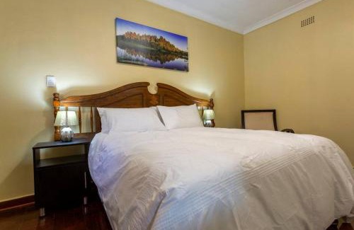 Greater Johannesburg Metropolitan Area Apartment | A Luxurious Randburg Apartment!
