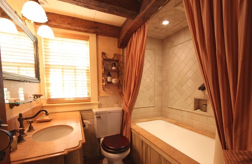 Philipstown House | A luxurious retreat in Garrison, NY