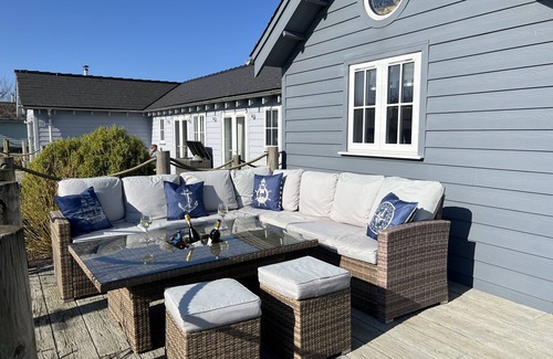 Filey Cottage | A luxury 2 bed beach house or lodge that sleeps 6 guests in 2 bedrooms