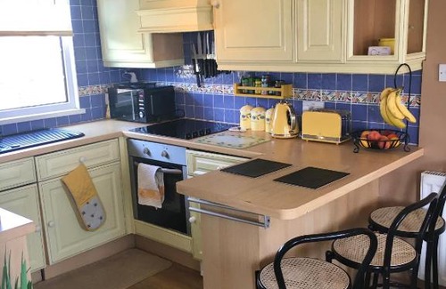 Penarth House | A luxury one bedroom bungalow