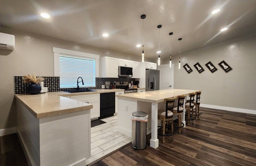 Burley Apartment | A Luxury Renovated Loft in SE Burley
