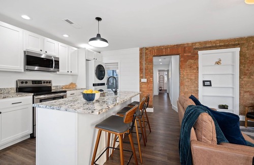 Covington House | A Mid-Century Haven in the Heart of Mainstrasse Village