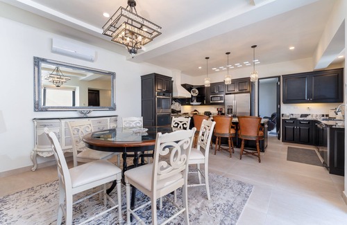 Nopolo House | A MODERN-CLASSIC- 3-bedroom, 3.5 Bath Casa with striking décor centrally located