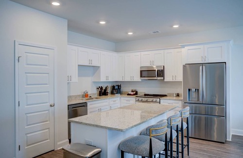Pooler House | A Modern Oasis Near Savannah