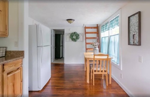 Wears Valley House | A Mountain Cottage 2 Bedroom Cabin by RedAwning