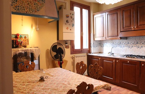 San Polo Apartment | A nice home that gives you the feeling of the soul of Venice