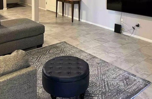 Paradise Hills Civic House | A Paradise Away from Home! Modern home in NW Albuquerque Rio Rancho area