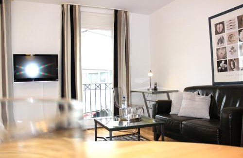Rodenkirchen Apartment | a-partment Cologne Riverside